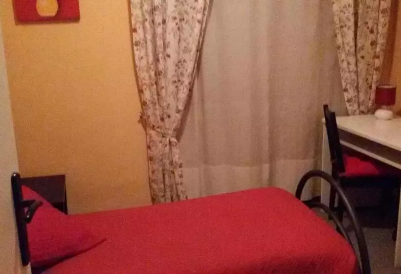 בית מלון כפרי Albergo Sangrilà