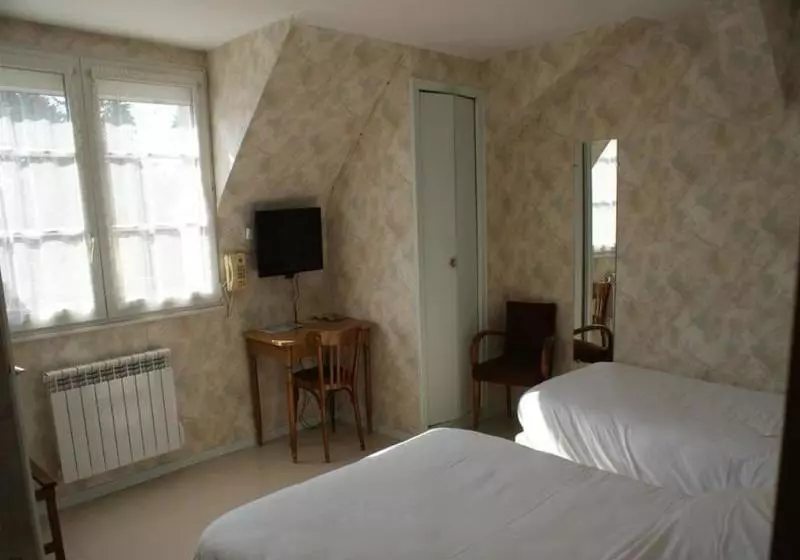 Отель Auberge de la Mairie