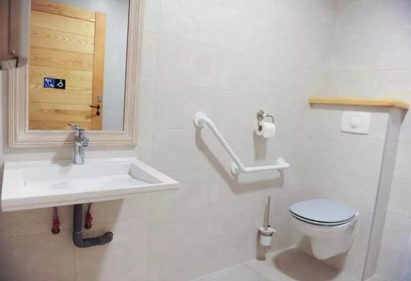 Отель Auberge de l'Abbaye