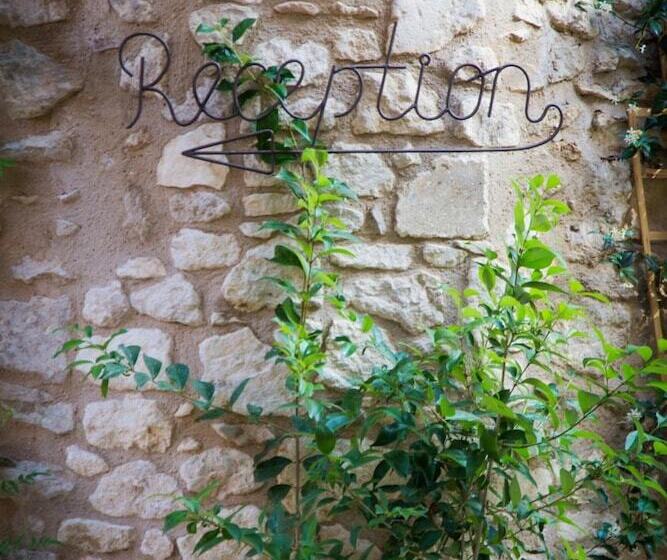 ホテル Auberge De Saint Rémy   Hôtel   Restaurant Gastronomique étoilé   Saint Rémy De Provence