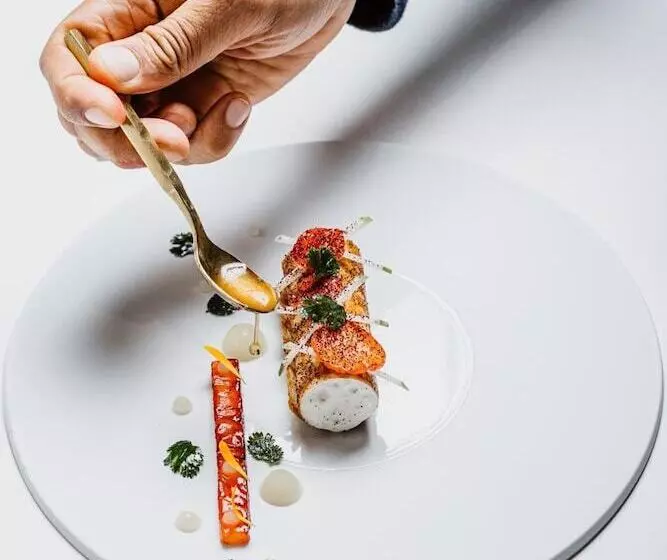 Hotell Auberge De Saint Rémy   Hôtel   Restaurant Gastronomique étoilé   Saint Rémy De Provence