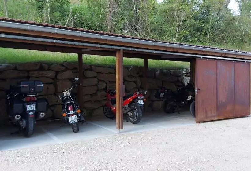 בית מלון כפרי Brun