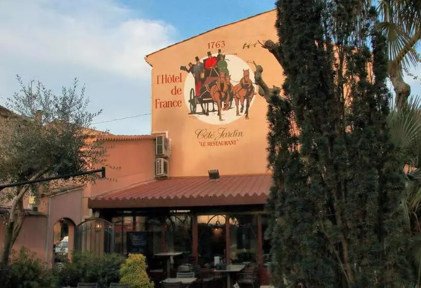 Отель De France