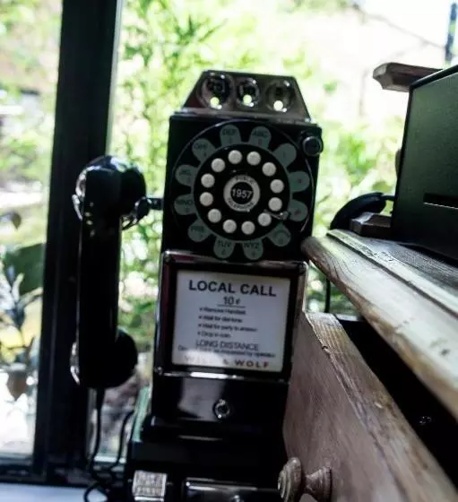 Отель De France