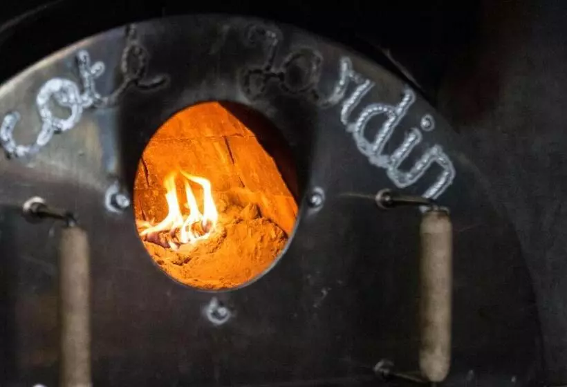 Отель De France