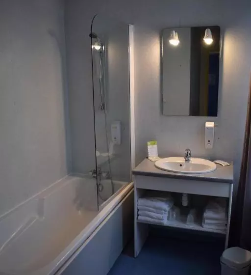 Отель De France