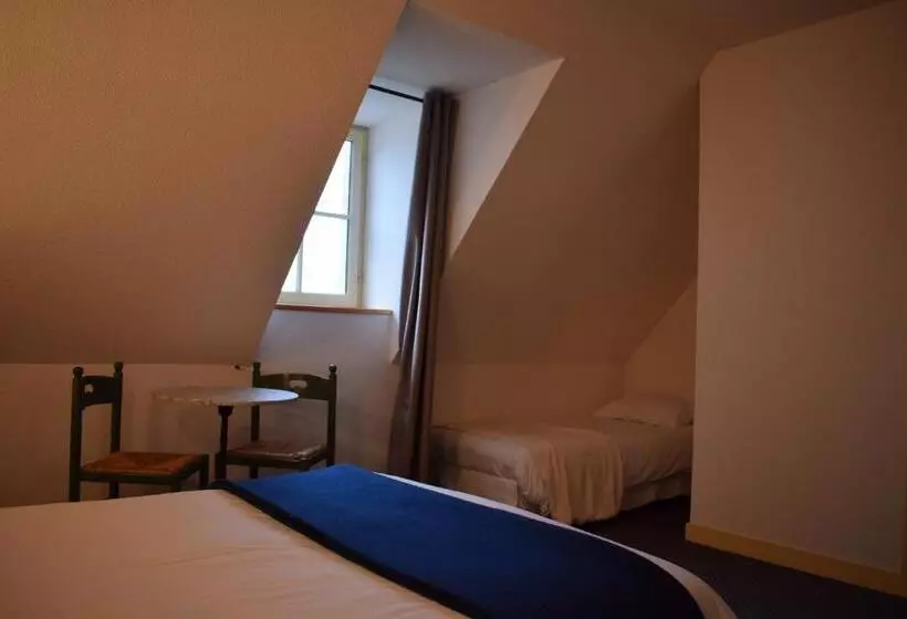 Отель De France