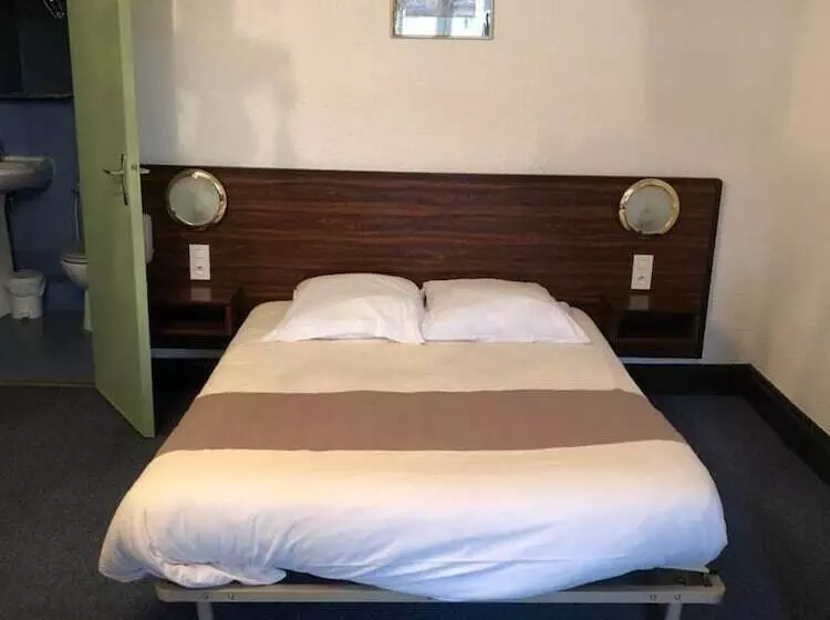 酒店 Hôtel Des Voyageurs