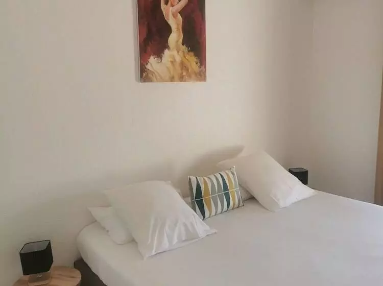 Hotel L Auberge Camarguaise