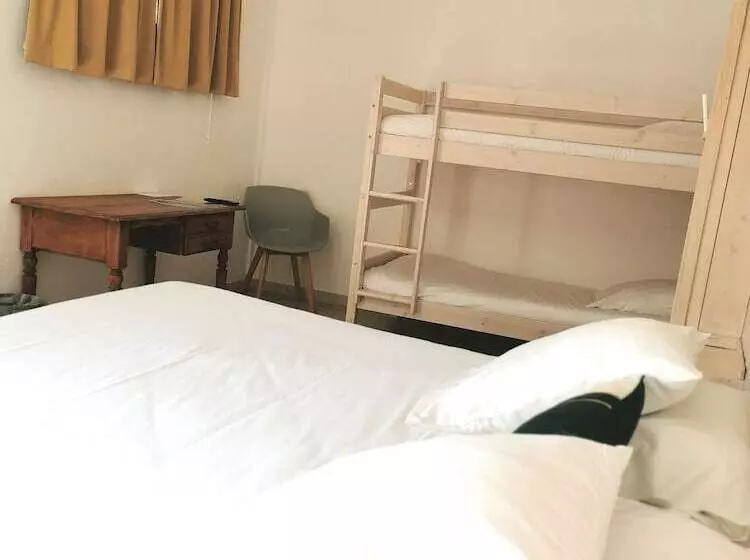 Hotel L Auberge Camarguaise