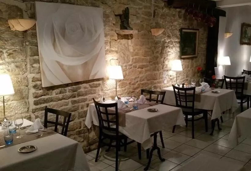 فندق La Truite De La Loue