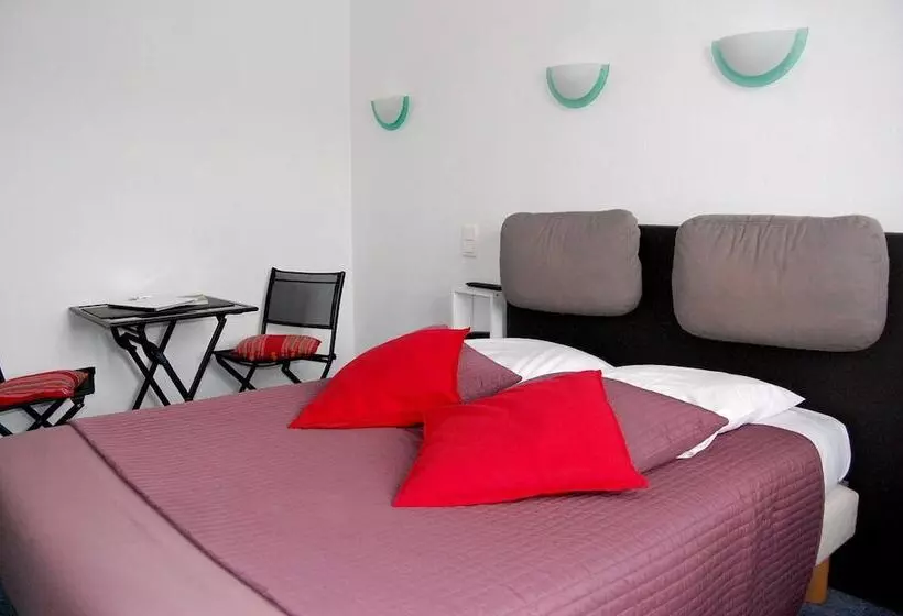 فندق La Truite De La Loue