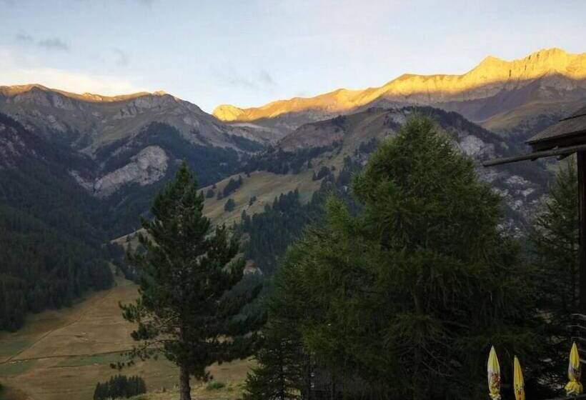 בית מלון כפרי Le Grand Tetras