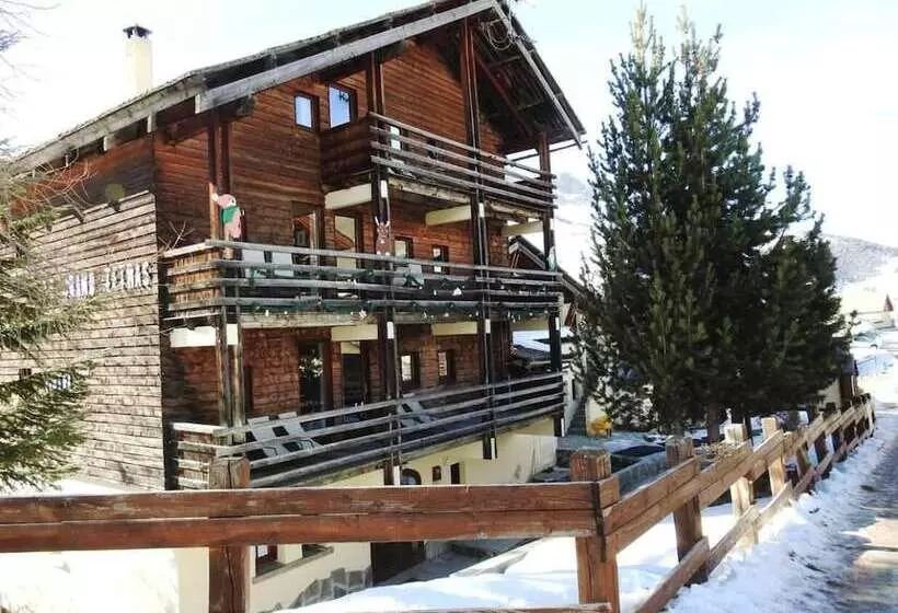 Отель Le Grand Tetras