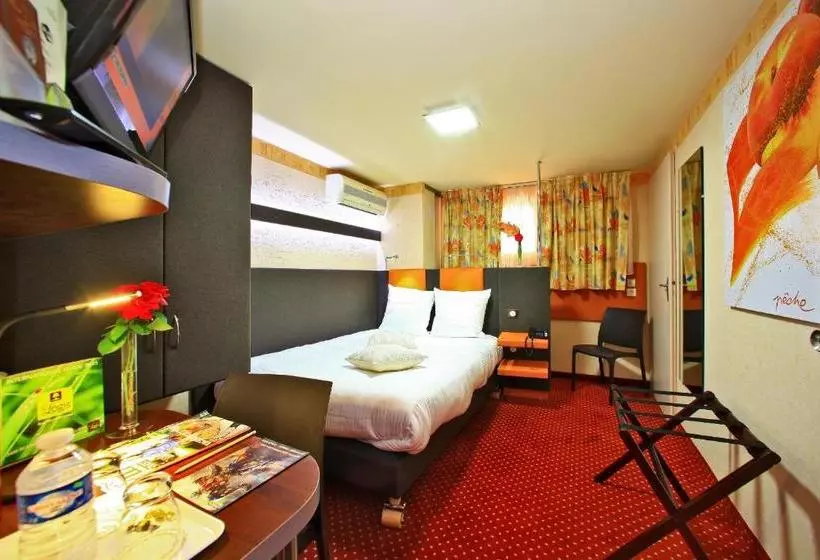 فندق Le Point Du Jour