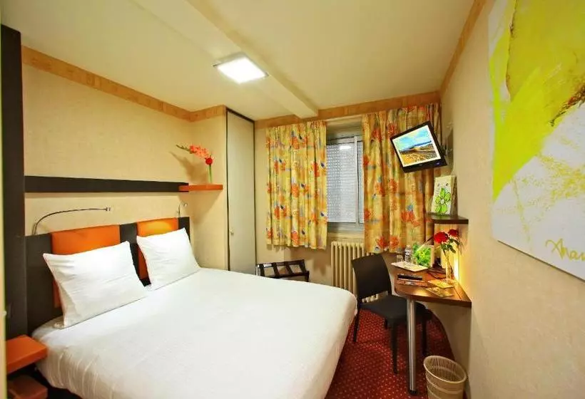 فندق Le Point Du Jour