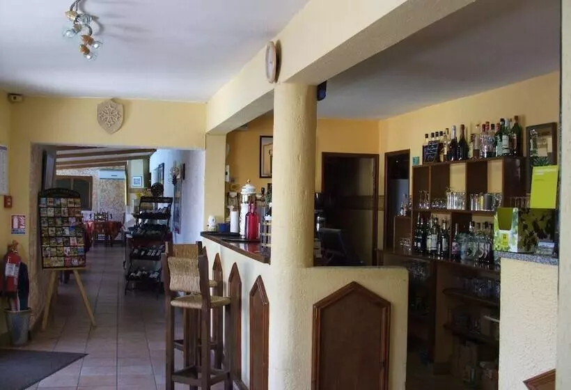 בית מלון כפרי Logis Hôtel Le Pressoir