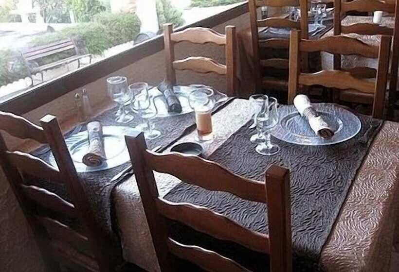 בית מלון כפרי Logis Hôtel Le Pressoir