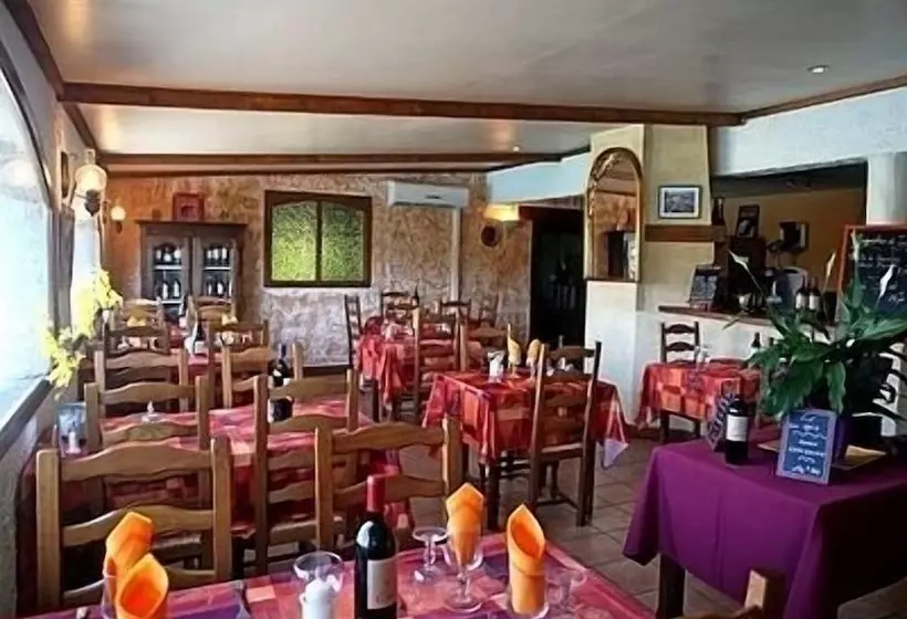 בית מלון כפרי Logis Hôtel Le Pressoir