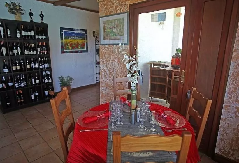 בית מלון כפרי Logis Hôtel Le Pressoir