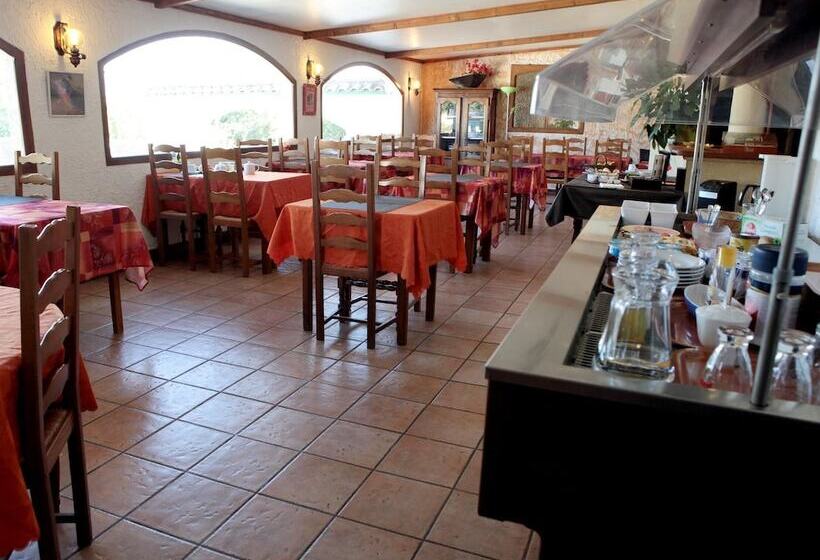 בית מלון כפרי Logis Hôtel Le Pressoir