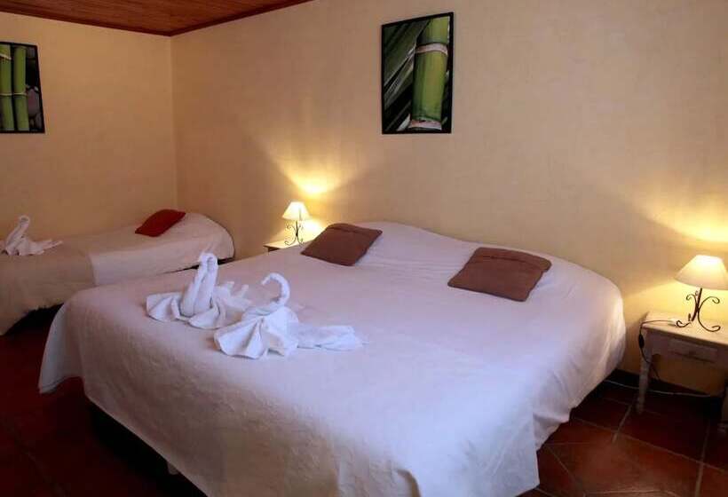 בית מלון כפרי Logis Hôtel Le Pressoir