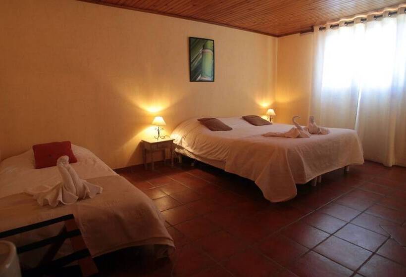 בית מלון כפרי Logis Hôtel Le Pressoir