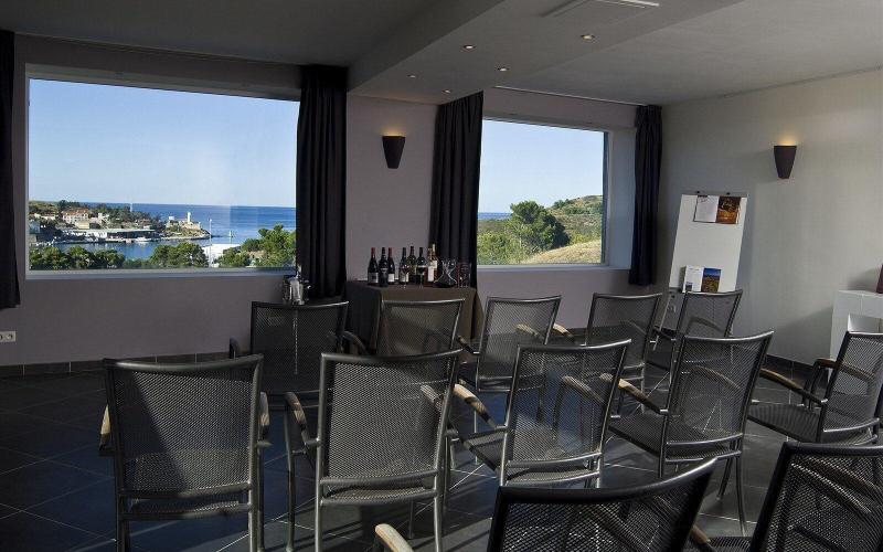 Отель Les Jardins Du Cedre