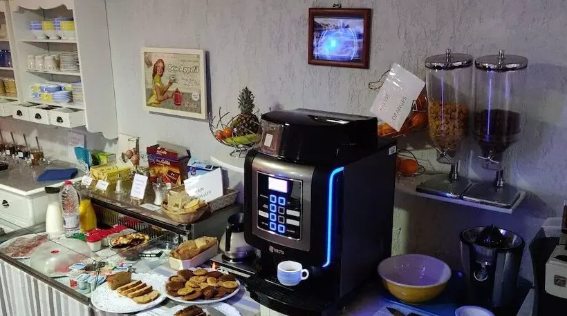 酒店 Logis Hôtel Les Bleuets