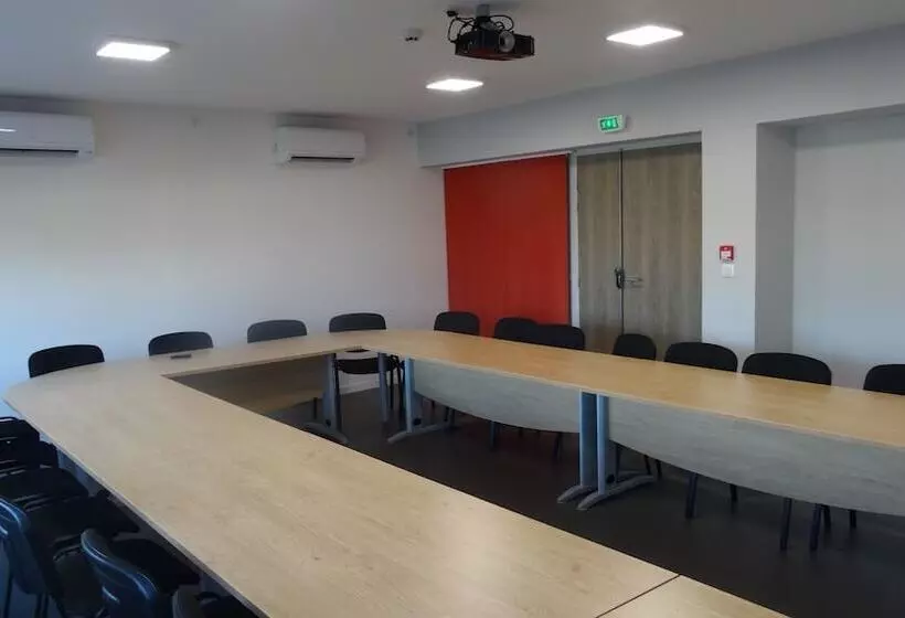 호텔 Parc Hôtel Pompadour