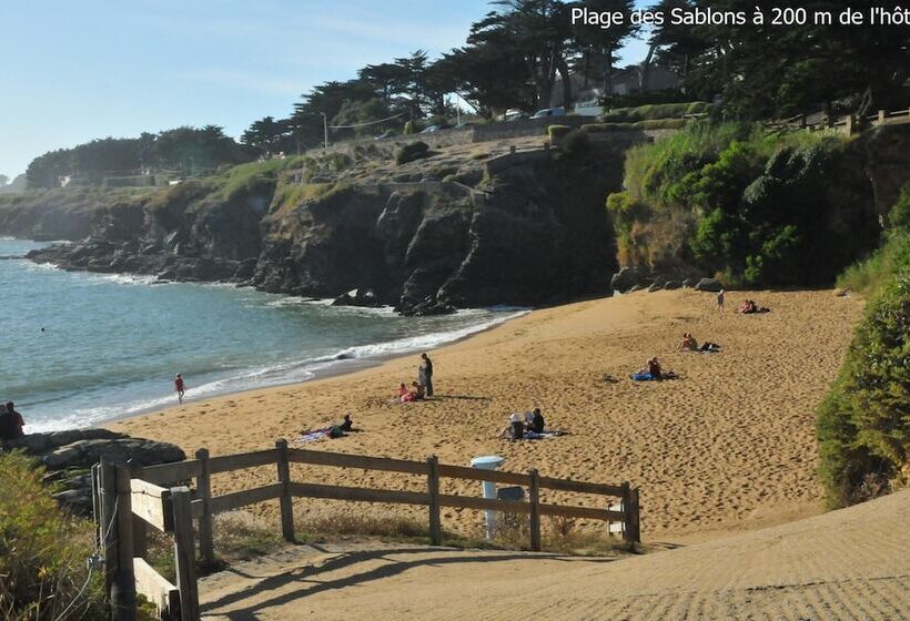 هتل Particulier Le Rocher Des Marais Proximité Plage & Vue Mer Pour Certains Hébergements