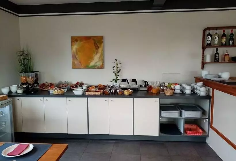 هتل Particulier Le Rocher Des Marais Proximité Plage & Vue Mer Pour Certains Hébergements