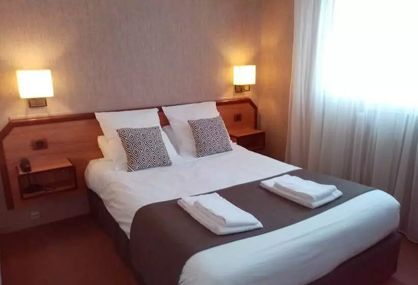 هتل Particulier Le Rocher Des Marais Proximité Plage & Vue Mer Pour Certains Hébergements