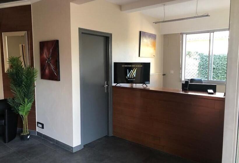 هتل Particulier Le Rocher Des Marais Proximité Plage & Vue Mer Pour Certains Hébergements