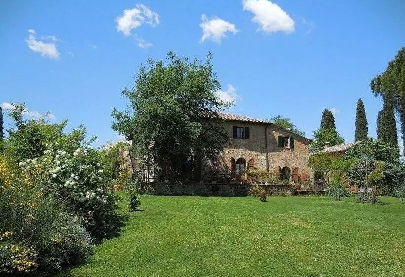 Aamiaismajoitus (B&B) Al Giardino Degli Etruschi