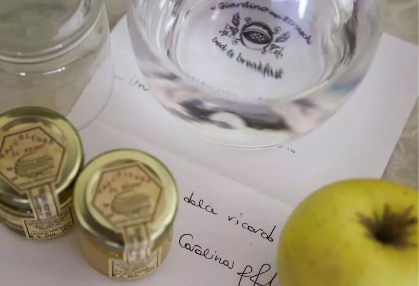 Aamiaismajoitus (B&B) Al Giardino Degli Etruschi