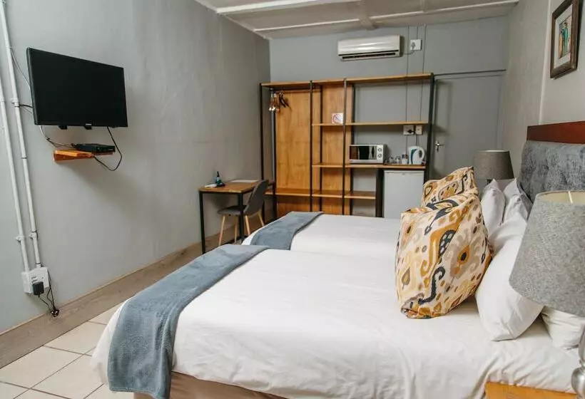 Aamiaismajoitus (B&B) Biweda Nguni Lodge