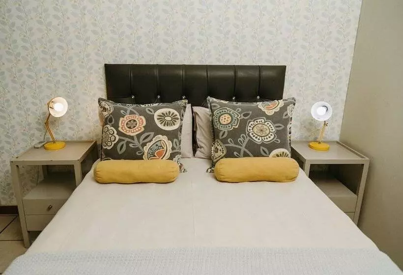 Aamiaismajoitus (B&B) Biweda Nguni Lodge