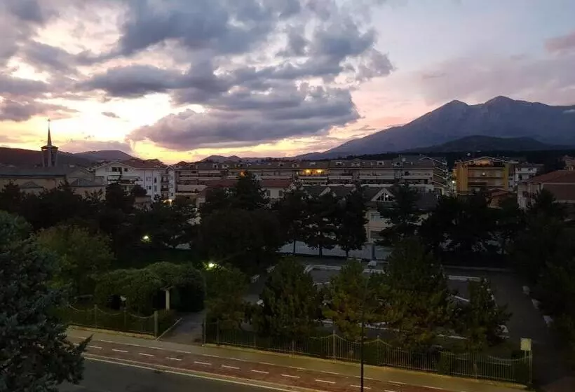 تختخواب و صبحانه Il Teatro