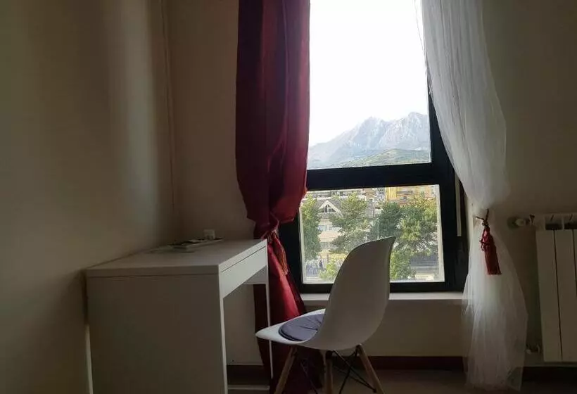 تختخواب و صبحانه Il Teatro