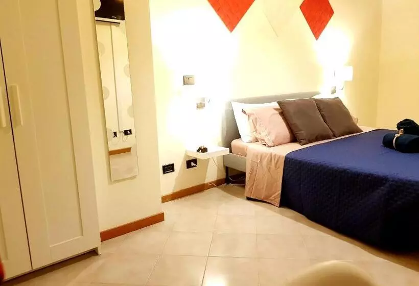 تختخواب و صبحانه Il Teatro