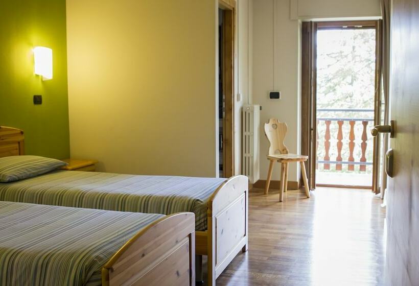 فندق Albergo Ristorante Cuccini