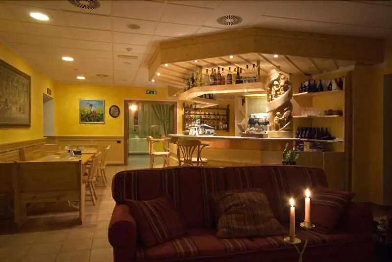 Hotelli Foyer De Montagne