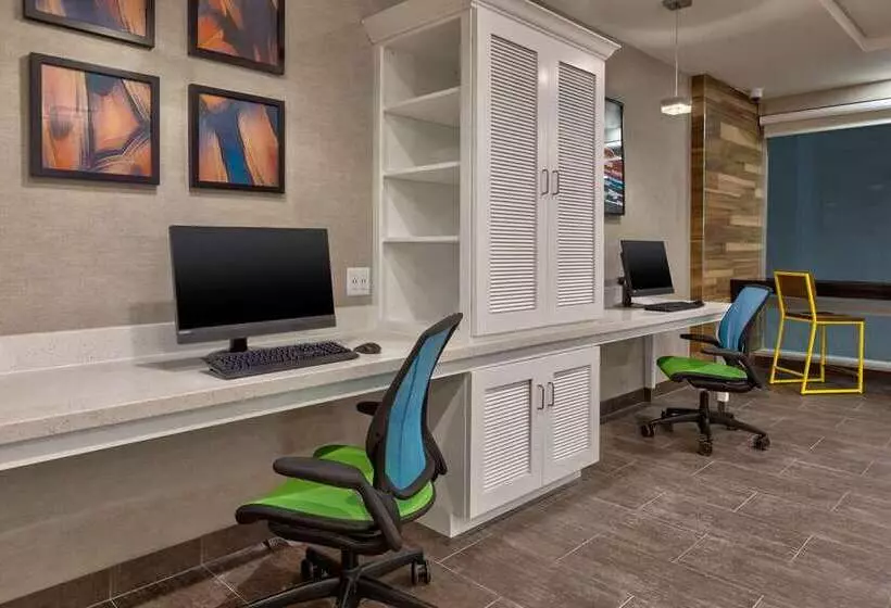 ホテル Home2 Suites By Hilton Battle Creek