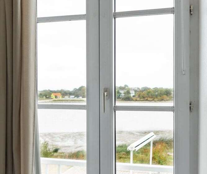 בית מלון כפרי L'esplanade