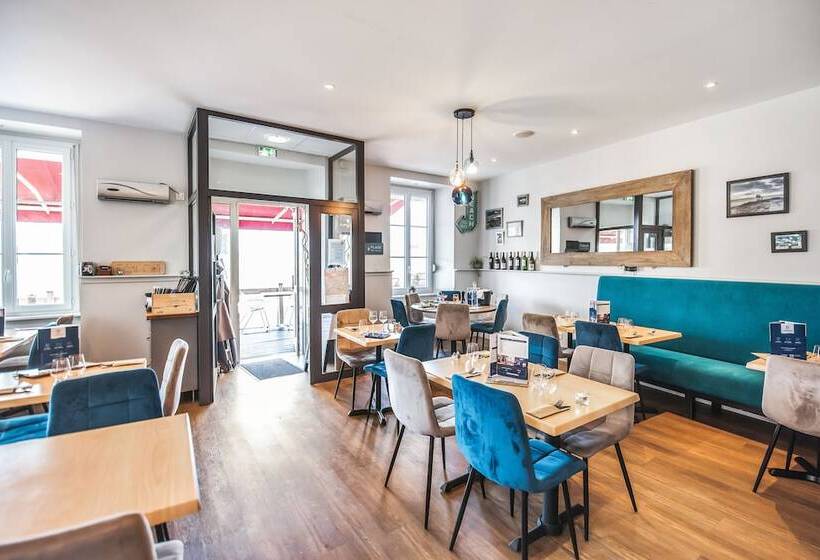 בית מלון כפרי L'esplanade