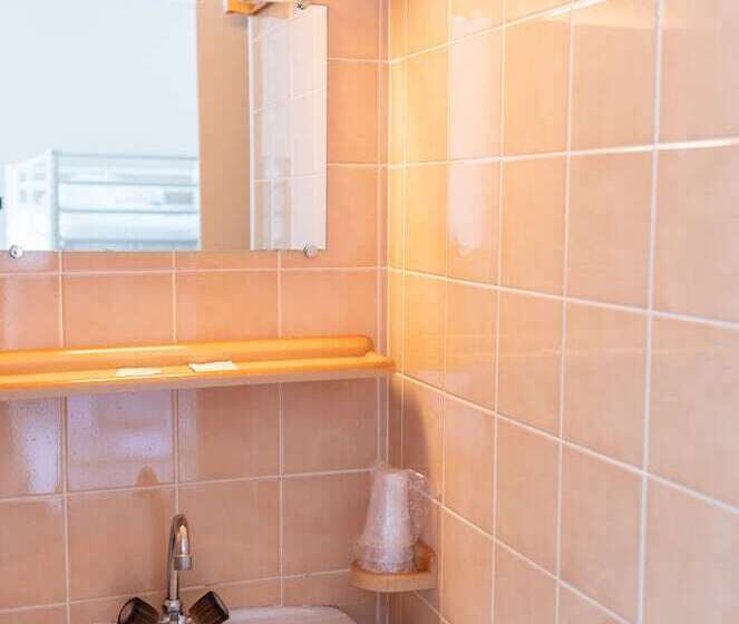 בית מלון כפרי L'esplanade