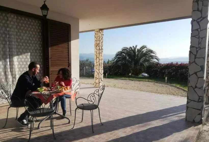 تختخواب و صبحانه La Bella Addormentata