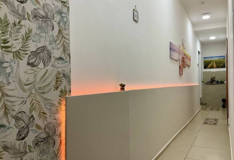 تختخواب و صبحانه Sweet Dreams Napoli