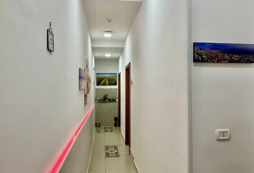 تختخواب و صبحانه Sweet Dreams Napoli